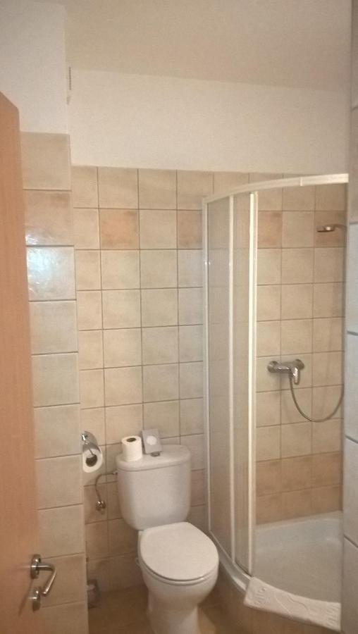 Lilla Wellnessapartman Zalakaros Eksteriør bilde